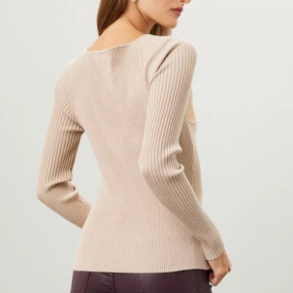 Louna O-Ring Sweater Top  Medium - Picture 7 of 10